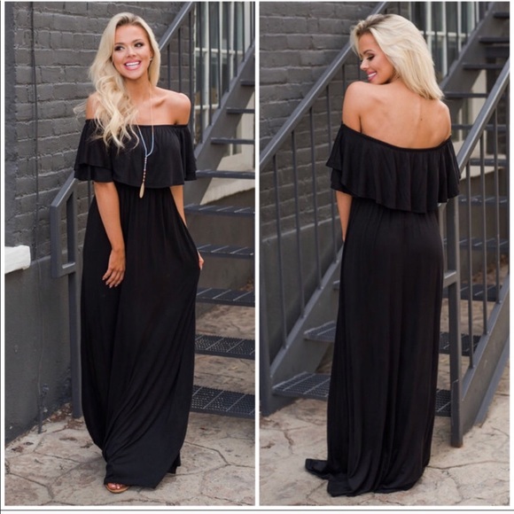 Dresses & Skirts - $25 1 day sale! Black off the shoulder maxi dress Dresses & Skirts - $25 1 day sale! Black off the shoulder maxi dress